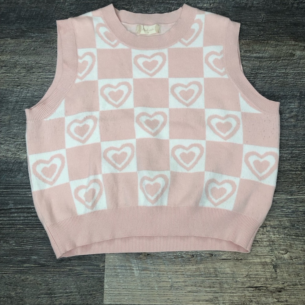 Altar’d State Sweater Vest With Hearts